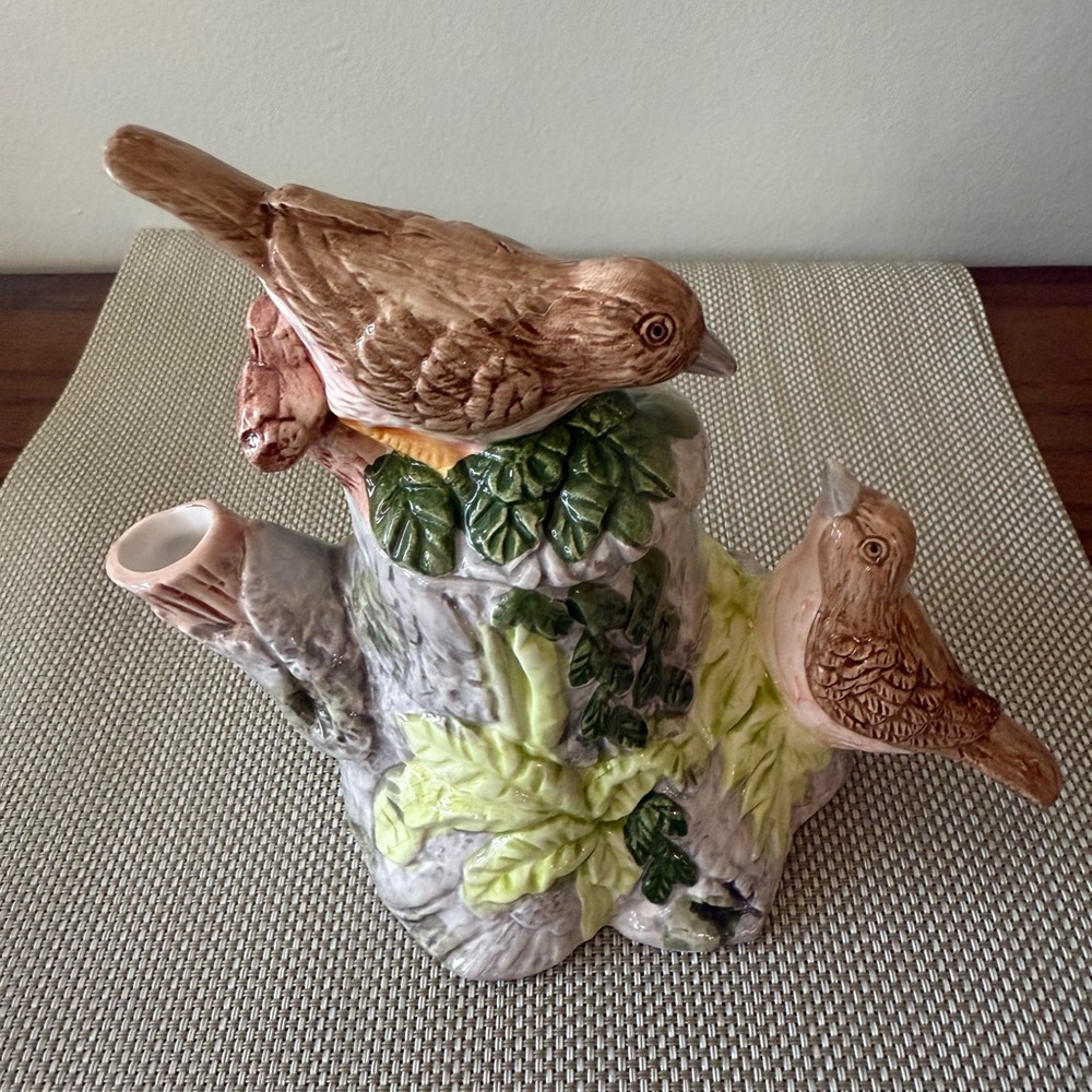 Ceramic Two Bird Tea Pot